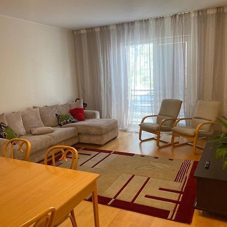 Kuressaare Tallinn Street Apartments Ngoại thất bức ảnh