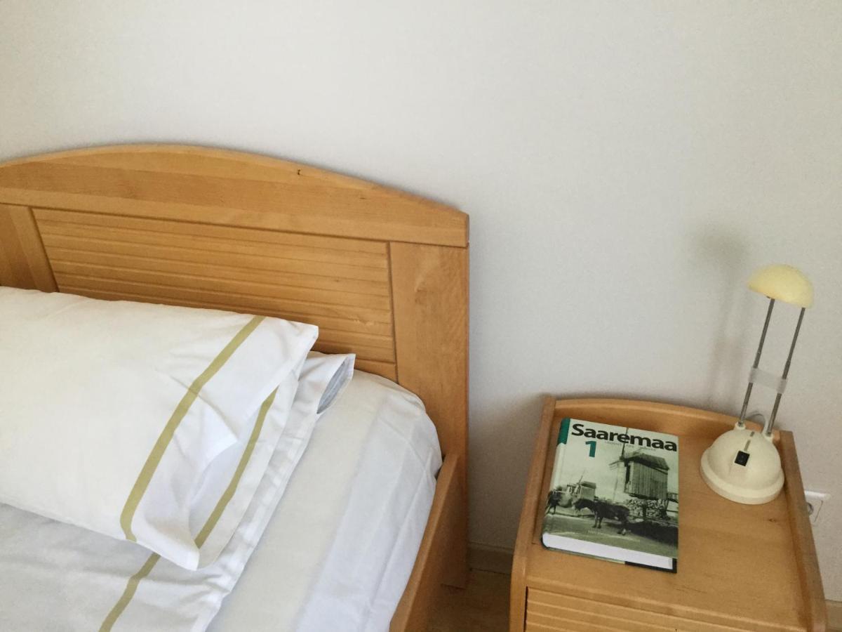 Kuressaare Tallinn Street Apartments Ngoại thất bức ảnh