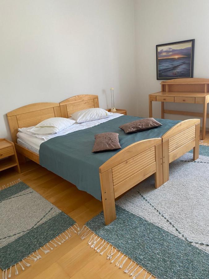 Kuressaare Tallinn Street Apartments Ngoại thất bức ảnh
