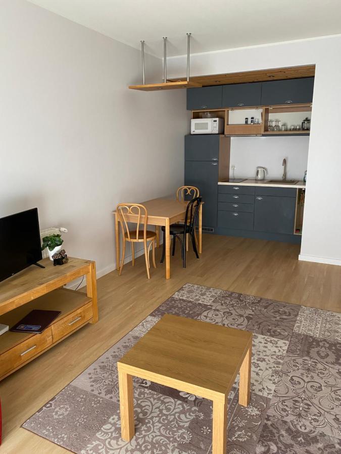 Kuressaare Tallinn Street Apartments Ngoại thất bức ảnh