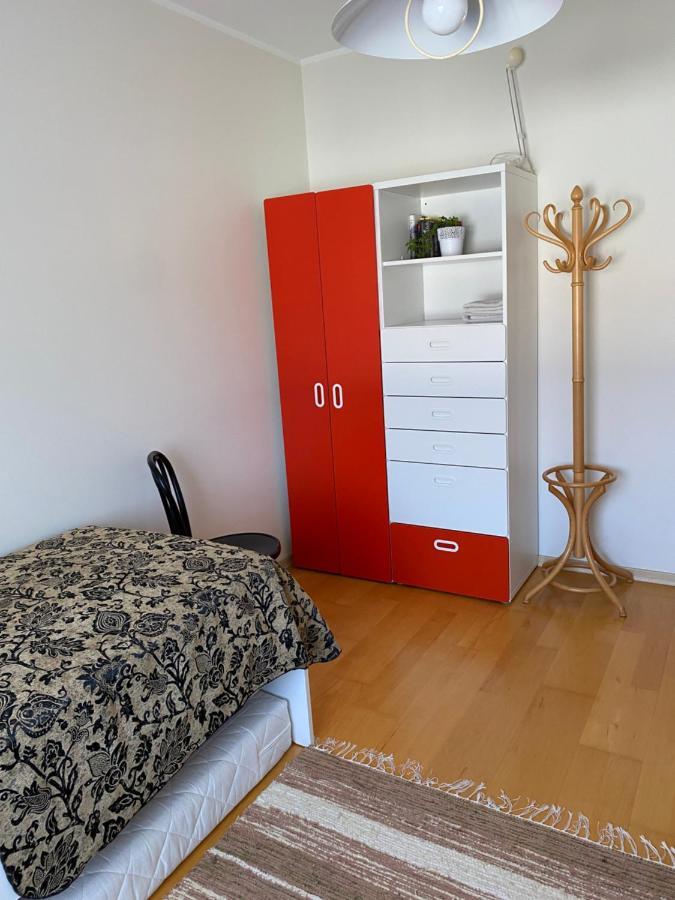Kuressaare Tallinn Street Apartments Ngoại thất bức ảnh